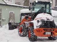 タイヤショベルの除排雪も可能です