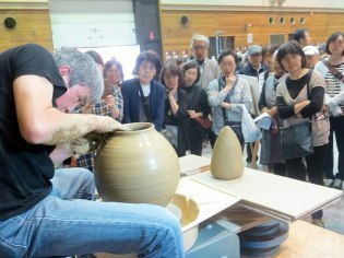 旭川陶芸フェスティバル実行委員会