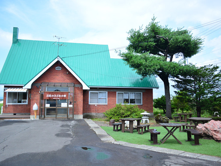 かりんとうの北かりが 東神楽に菓子店をオープン 三匹の子ぶたの家 旭川 道北のニュース ライナーウェブ